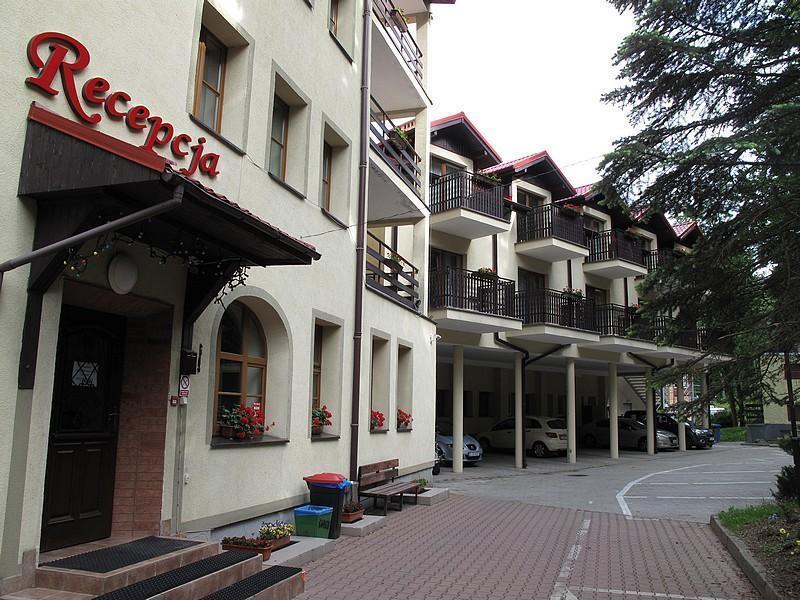 Hotel Carmen كارباش المظهر الخارجي الصورة